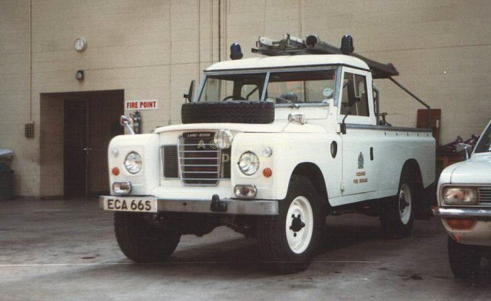Crewe Land Rover L4P ECA66S seen in allover white livery